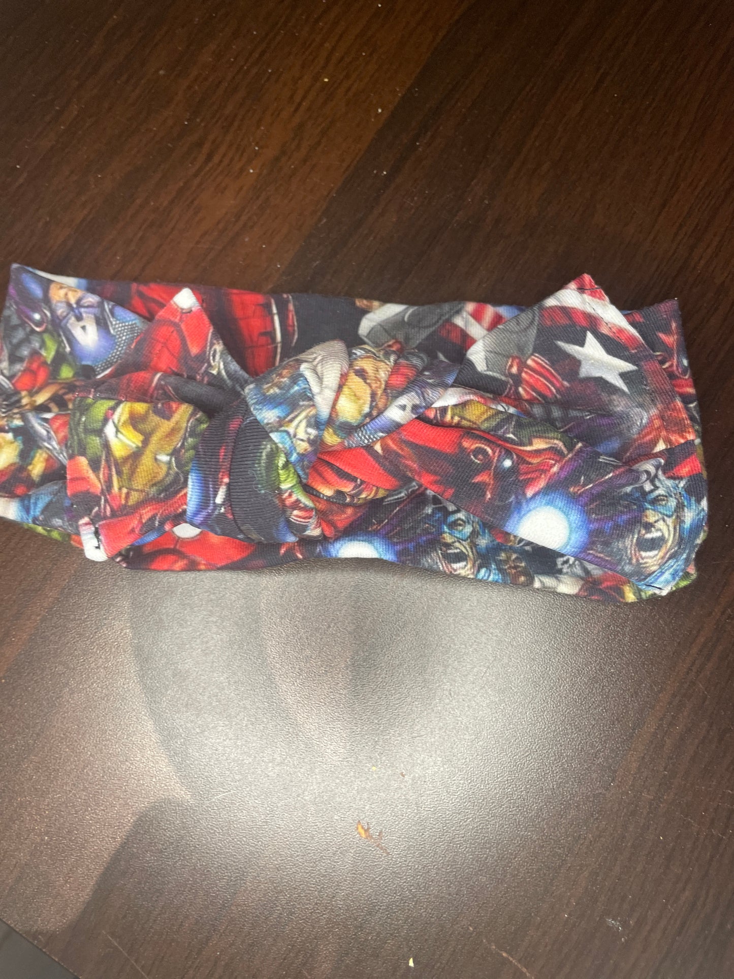 Bandeau à noeud